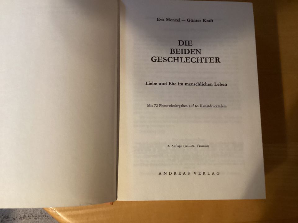 Buch „die beiden Geschlechter“,  Bilder, in Grafling