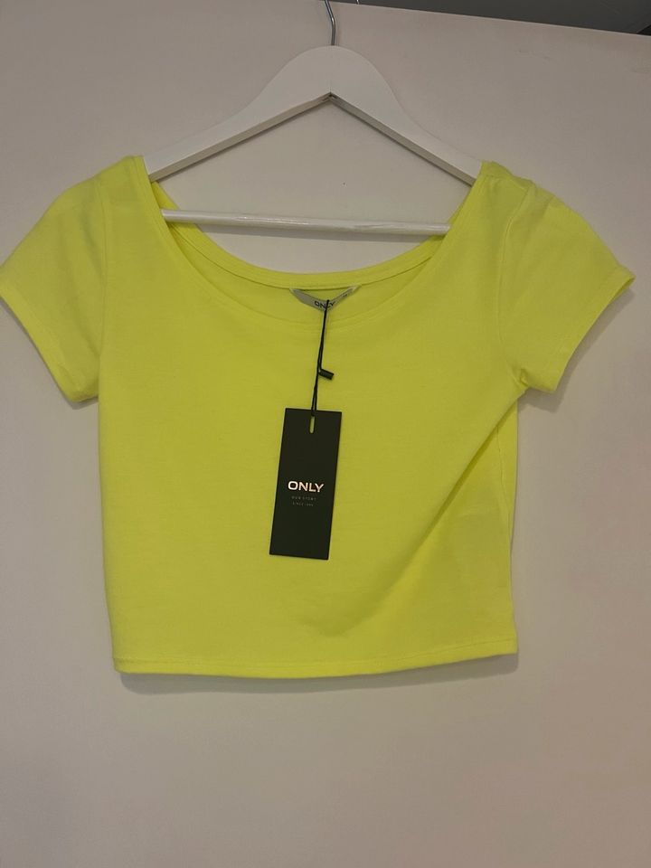 Crop Shirt  Only in Dillingen (Saar)