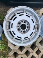 5 Stück BMW 5er E28 TRX Alufelgen 165TR390CH ET22 5x120 1178633 Nordrhein-Westfalen - Eschweiler Vorschau