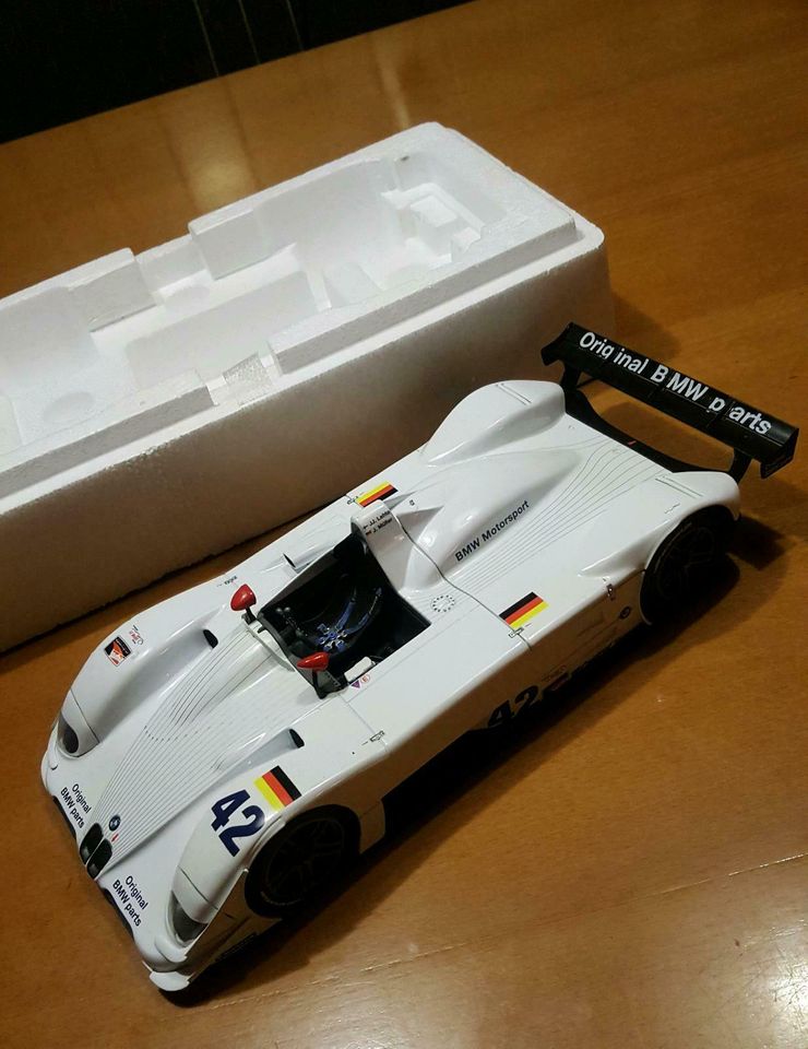 BMW V12 LMR Motorsport, Kyosho 1:18 OVP in Vilshofen an der Donau