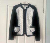 Neuer Blazer schwarz-weiß, Gerry Weber Gr. 42 Berlin - Lichtenberg Vorschau