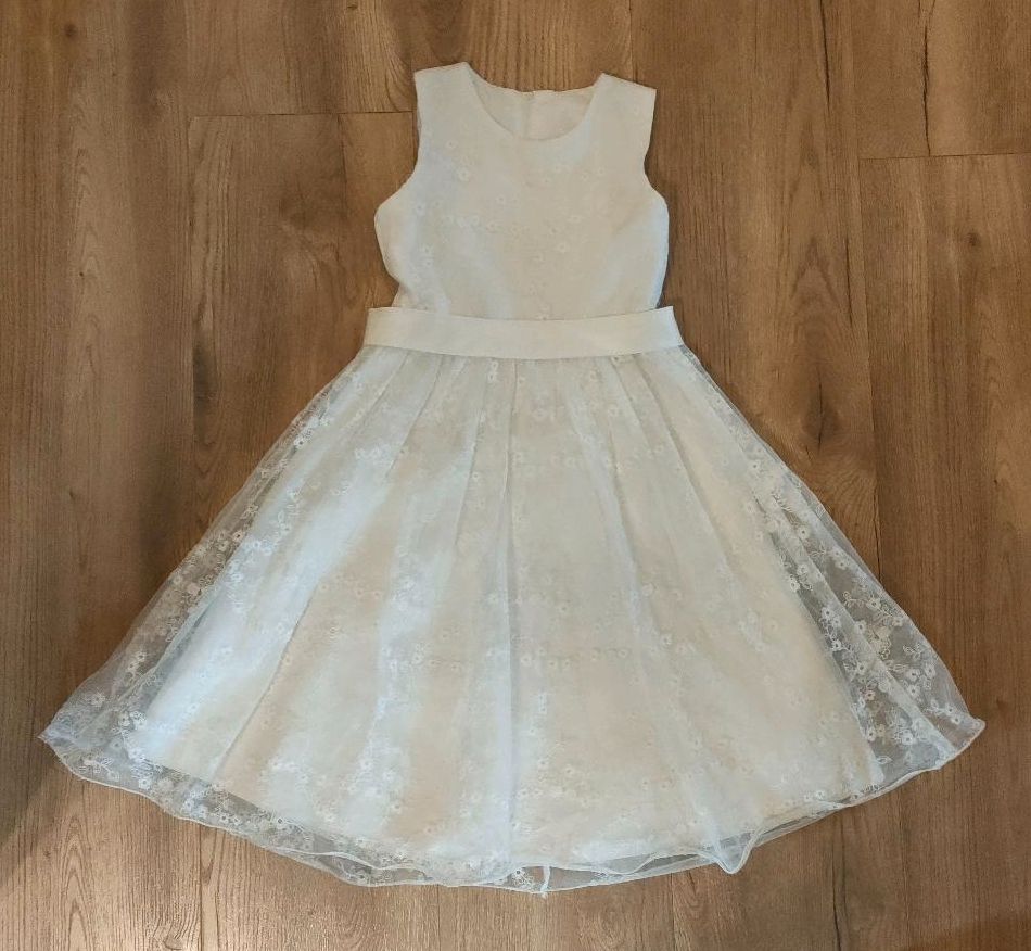 Kleid Hochzeit festlich Mädchen Blumenmädchen Gr. 134 140 146 in Kremmen