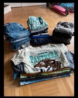 Bekleidungspaket, Kleiderpaket, 8 tshirts, 15 Hosen,Junge 122/128 Niedersachsen - Salzgitter Vorschau