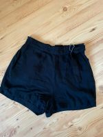 Shorts Hotpants schwarz von RESERVED Friedrichshain-Kreuzberg - Friedrichshain Vorschau