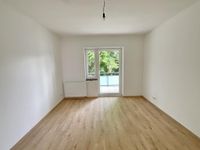 Renovierte Erdgeschoss-Wohnung mit Balkon frei! Nordrhein-Westfalen - Rheda-Wiedenbrück Vorschau