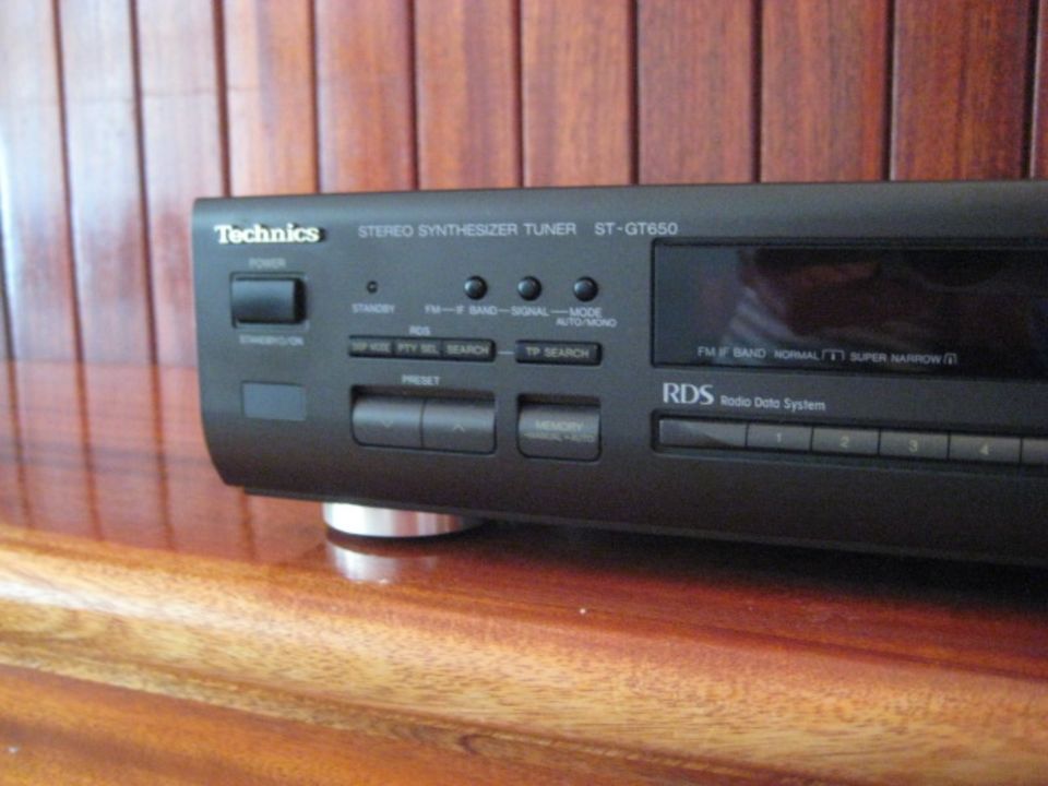 Technics ST-GT650 Stereo Synthesizer Tuner in Frankfurt (Oder)