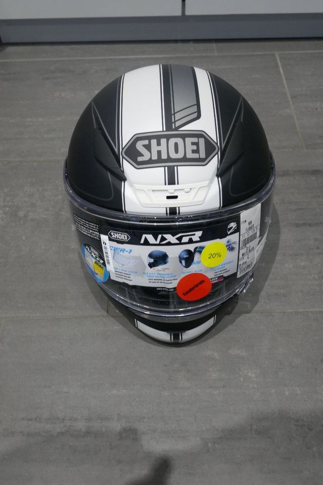 SHOEI NXR Motorradhelm in Weiden (Oberpfalz)