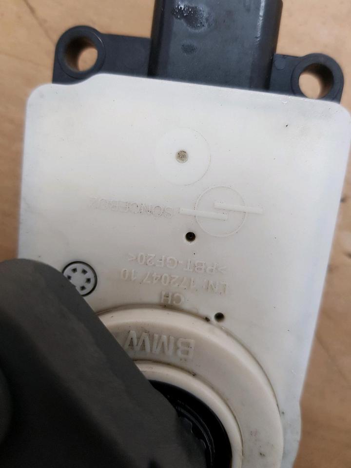 Gitter Grill Luftklappensteuerung Luftkanal  BMW G30 G31  bj2020 in Ennepetal