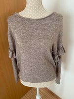 Zara Pullover Strickpullover Rüschen Gr. S braun taupe meliert Hessen - Bruchköbel Vorschau