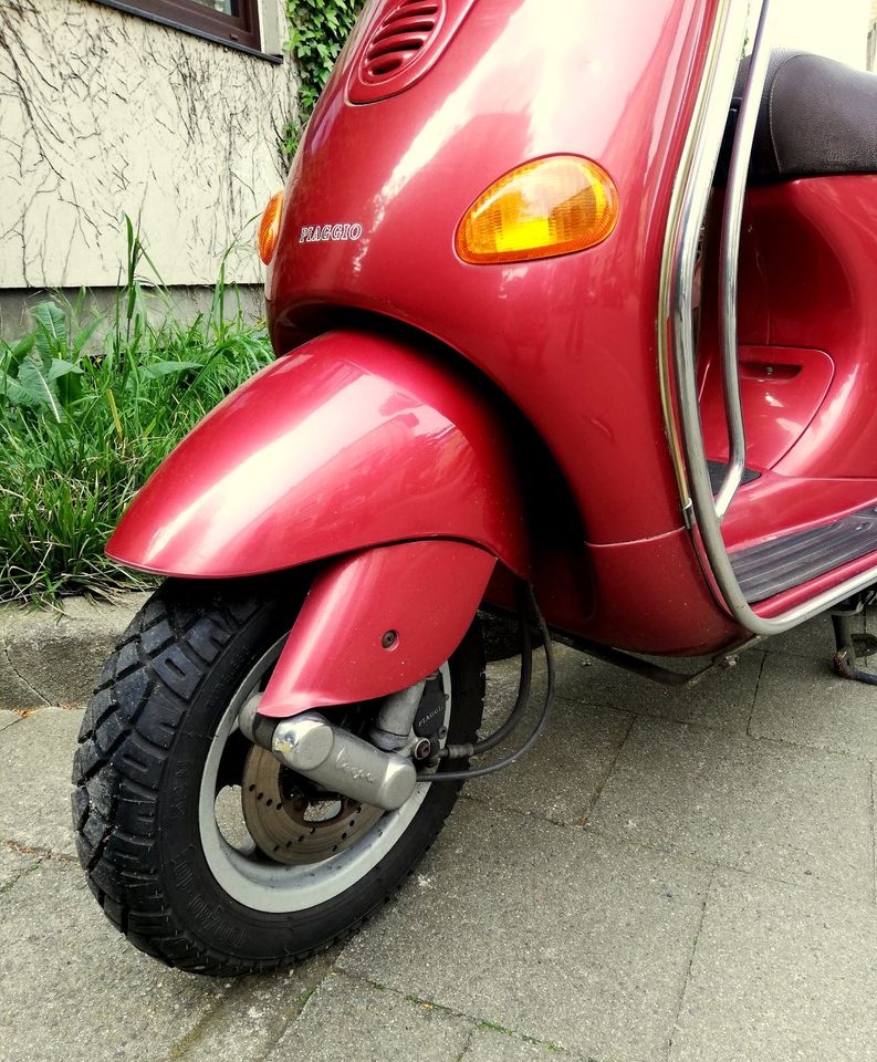 Vespa ET4 1996 125 ccm 11 PS in Braunschweig