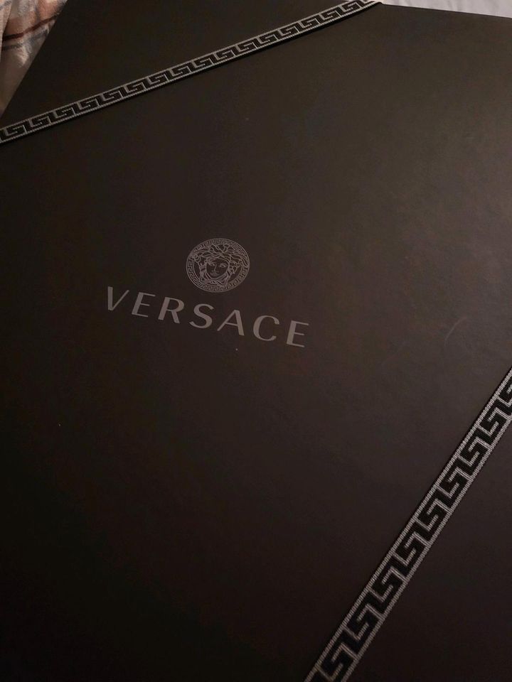 Versace I♡Baroque-Print Bademantel 2X mal getragen in Soest