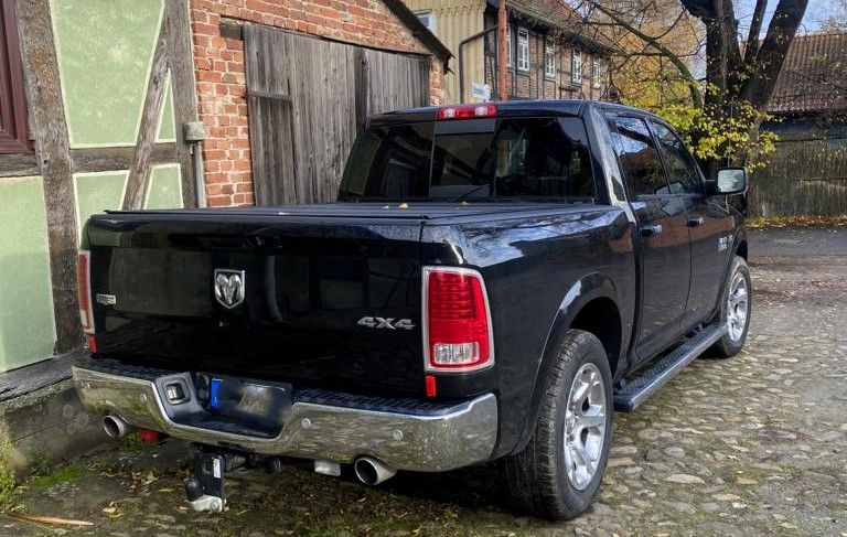 Dodge RAM 1500 Laramie V8 mit Prins-Gasanlage und Top-Ausstattung in Bahrdorf