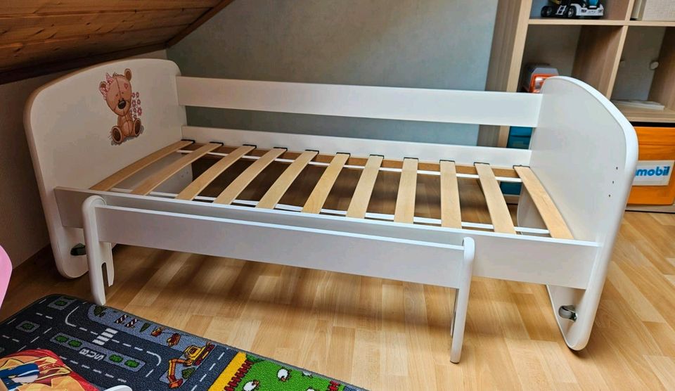 Kinderbett mit Rausfallschutz in Kaiserslautern