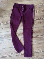 Stretch Jeans, Farbe Weinrot/ dunkelrot Gr. M / 38 Neuwertig Hamburg-Nord - Hamburg Ohlsdorf Vorschau