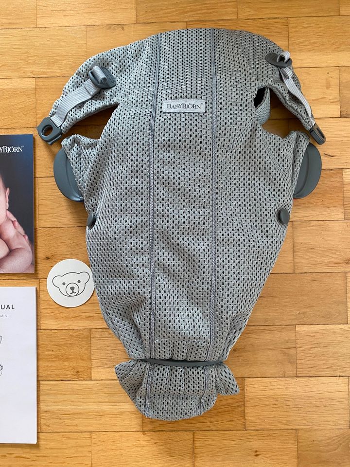 NEU (115€) Trage BabyBjörn Babytrage Mini, 3D-Netzstoff, Grau in Dresden