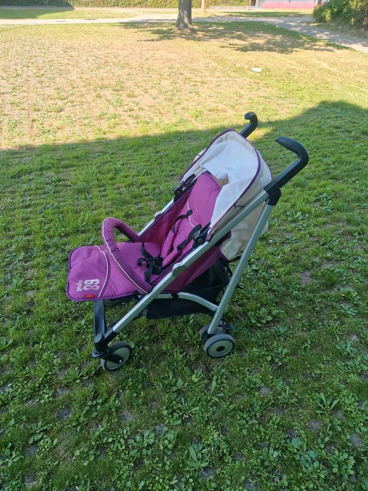 Lila Buggy in Lobbach