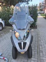 Motorrad / Motorradroller 3 Räder MP3  400lt für normalen autofüh Rheinland-Pfalz - Ludwigshafen Vorschau