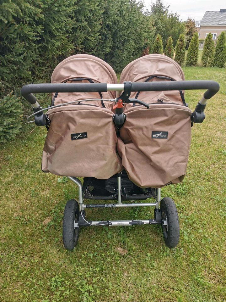 TFK twinner twist Zwillingswagen Kinderwagen Geschwister Buggy in Groß Kreutz