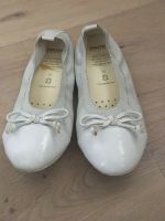 Gut erhaltene Ballerinas GEOX Gr. 32 Niedersachsen - Artlenburg Vorschau