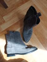 Ash, Stiefeletten, Gr. 36, Wildleder, grau, NP ca. 229,- Nordrhein-Westfalen - Kaarst Vorschau