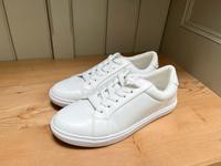 Fever Sole weiße Sneaker white Trainers  NEU Gr. 40 Nordrhein-Westfalen - Zülpich Vorschau