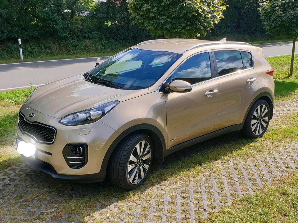 Kia Sportage AWD 185 PS  mit AHK in Bokel bei Rendsburg