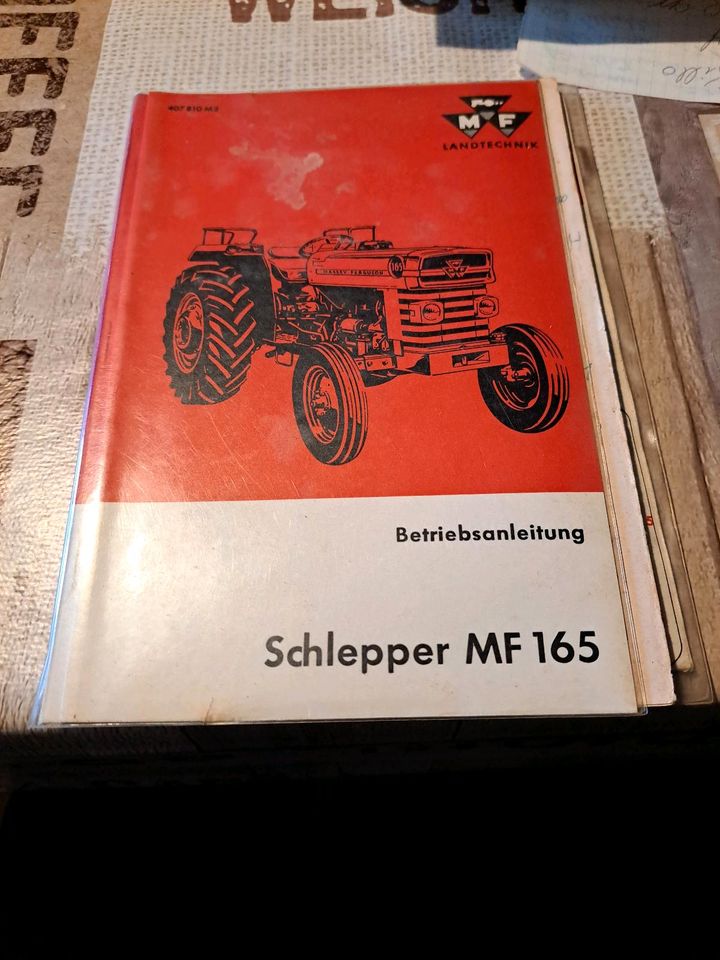 Betriebsanleitung Prospekte MF Massey Ferguson Oldtimer Traktor in Wadern