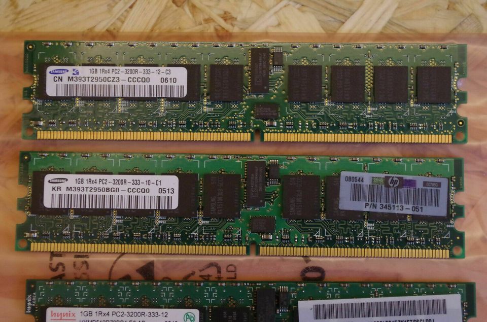 Arbeitsspeicher ECC RAM diverse Riegel DDR2 512MB 1GB 2GB Server in Baunach