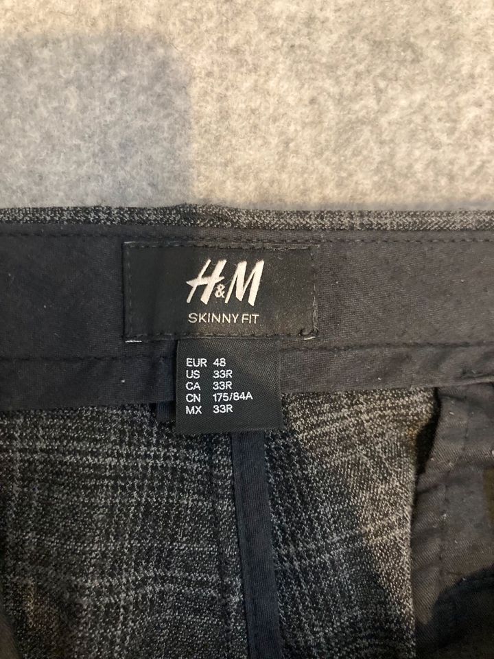 Chino Anzughose grau kariert 48 H&M Skinny in Hannover