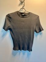 Graues Shirt in M Saarland - Heusweiler Vorschau