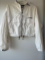 Windbreaker weiß creme Bershka M stay diverse Nordrhein-Westfalen - Salzkotten Vorschau