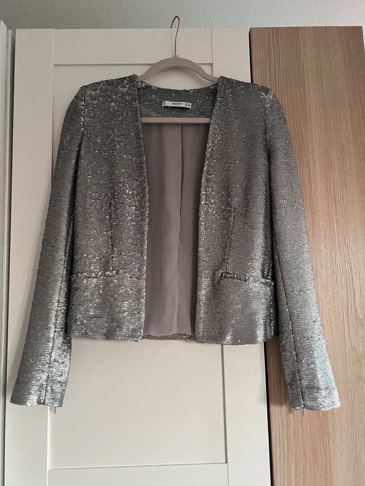 Silberner Pailletten Blazer Mango Gr. XS in München - Schwabing-Freimann |  eBay Kleinanzeigen ist jetzt Kleinanzeigen