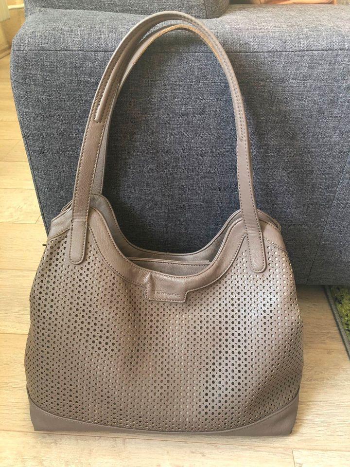 Handtasche Tamaris Damenhandtasche beige braun cappuchino in Berlin