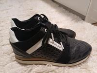 Neuw Michael kors mk sneaker 38 halnschuhe slipper schwarz Leder München - Sendling Vorschau