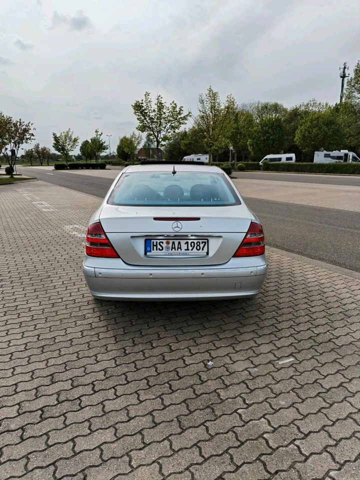 Mercedes Benz w211 280 CDI 4 matic in Wassenberg