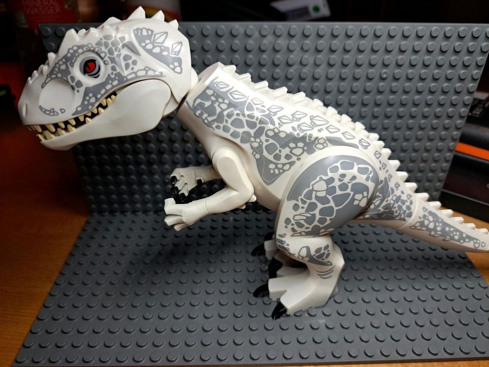 Lego dinosaur indominus rex set 75919 IndoRex01 in Lindau