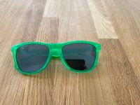 Oakley Surfer Kinderbrille Sonnenbrille grün Frankfurt am Main - Nordend Vorschau