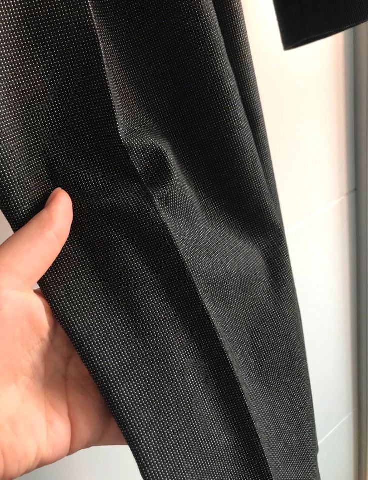 Comma Anzug klassisch Blazer Hose wie neu in Lübeck