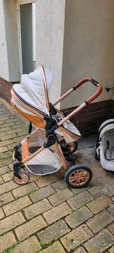 Kinderwagen. in Leipzig