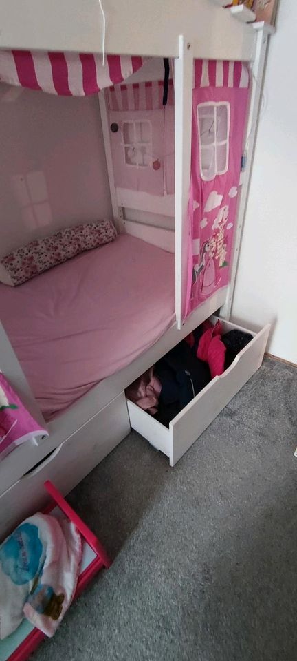 Hausbett Kinderbett 2 Jahre alt in München