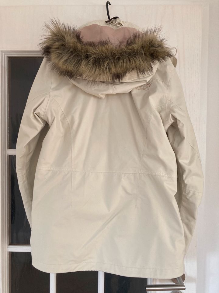 Winterjacke Jack Wolfskin in Lich