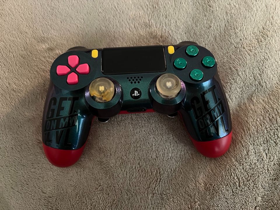 Sony PS4 Contoller Get On My LVL Montanablack scuf in Dresden