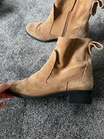 Verkaufe neuw. Lederstiefeletten Niedersachsen - Stuhr Vorschau