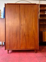 Mid Century Teak Kleiderschrank 1960 Danish Design Vintage Baden-Württemberg - Schorndorf Vorschau