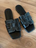 Lederpantoffeln Sandalen H&M Baden-Württemberg - Baindt Vorschau