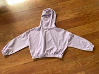 Lila Kapuzenpullover mit Reißverschluss Gr. L Niedersachsen - Meppen Vorschau