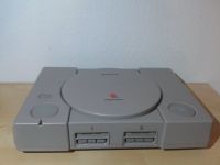 PS1 Konsole, Playstation 1, ohne Kabel und Kontroller Nordrhein-Westfalen - Krefeld Vorschau