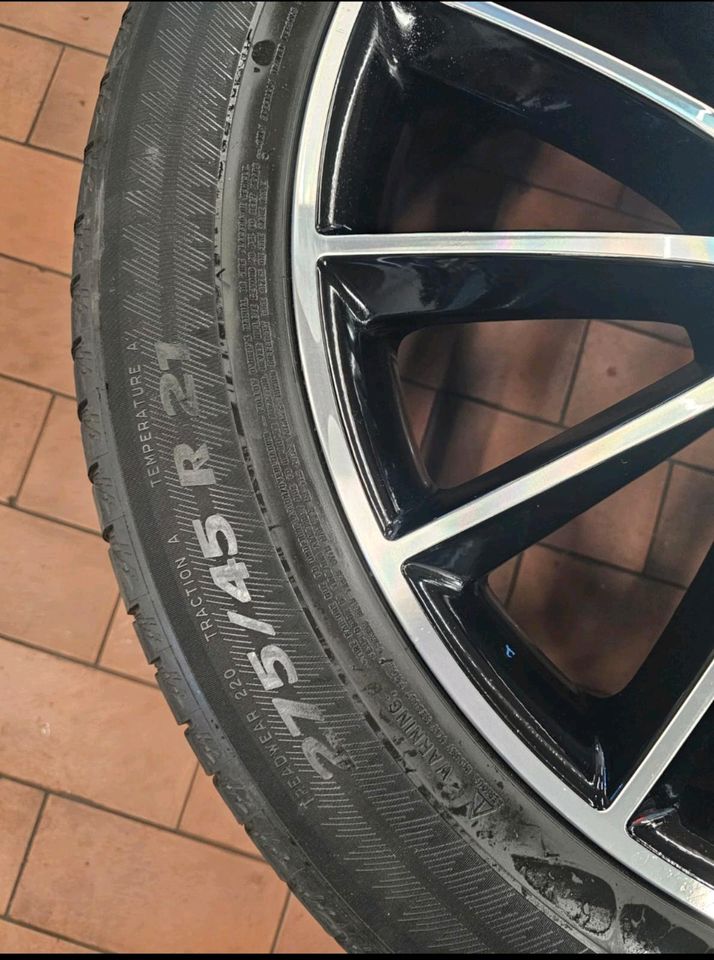 Amg 21 Zoll Orignal Felgen mit Michelin Reifen in München