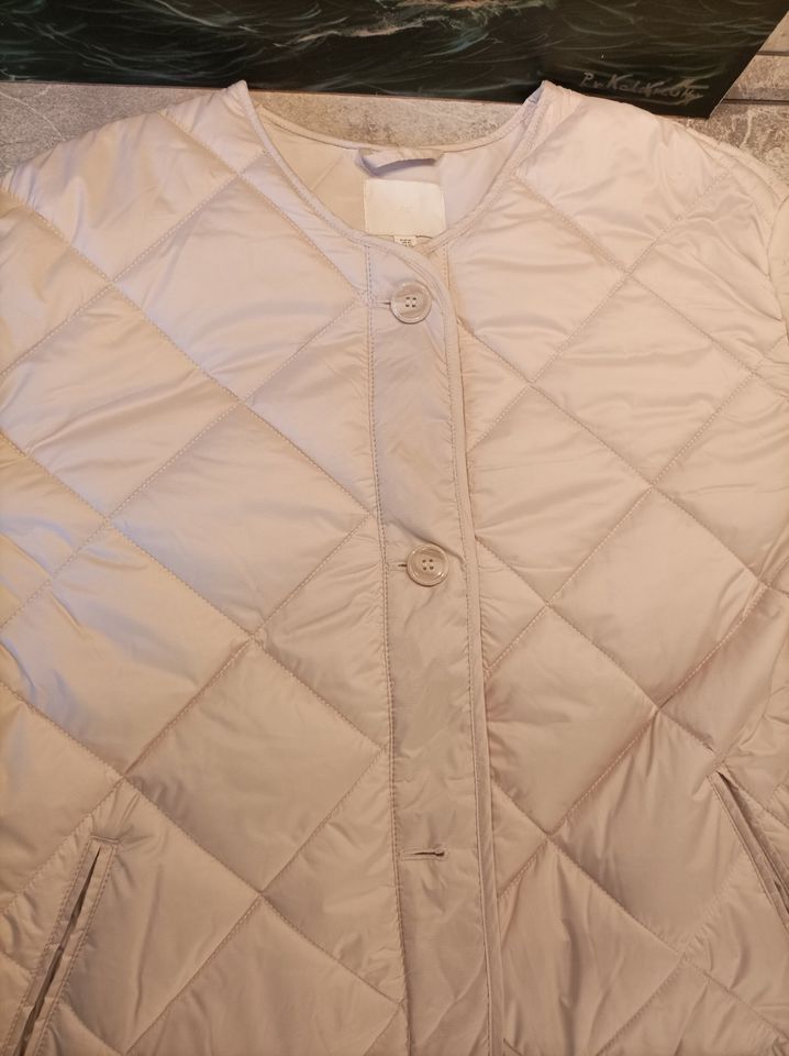 plus size Steppjacke wollweiss XL Gr. 50 warm neu in Essen