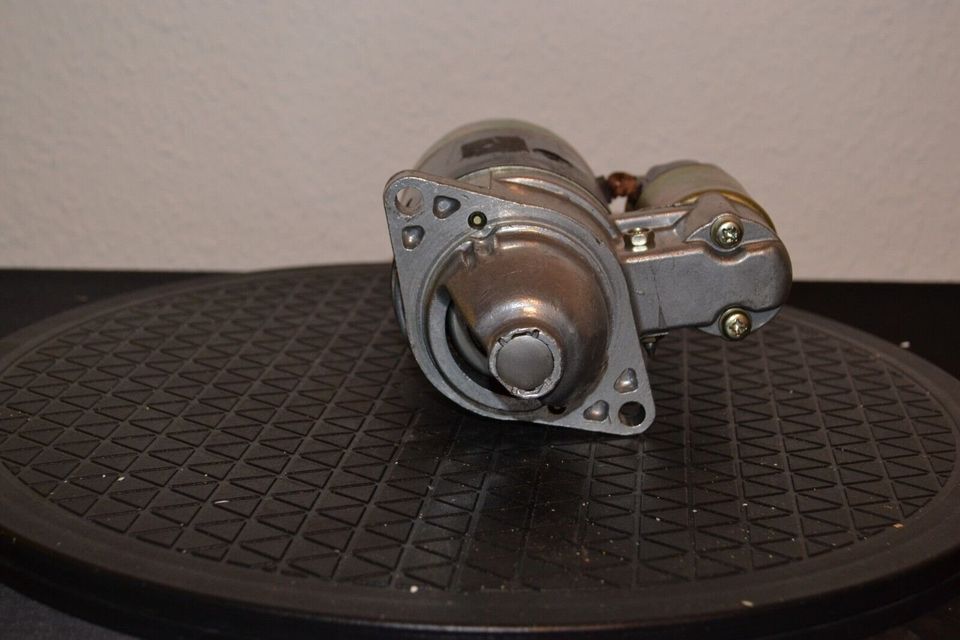 Bosch Anlasser Starter 0986014671 Suzuki Lj80 Lj81 12v 0,8kw in Köln